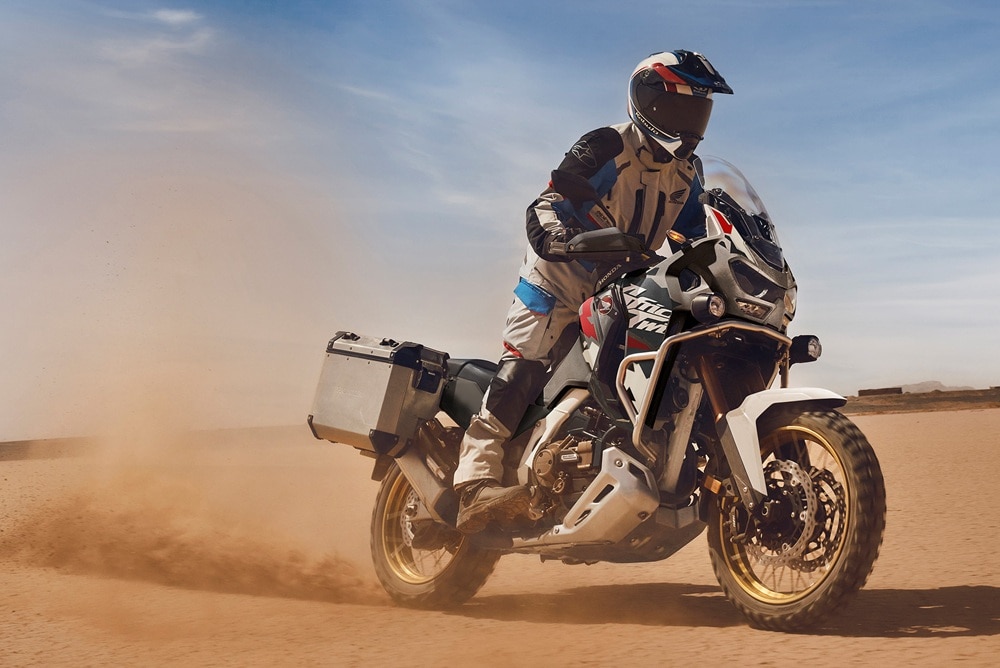 Web Catalog 更新 「CRF1100L Africa Twin Adventure Sports ES DCT」(26YM)