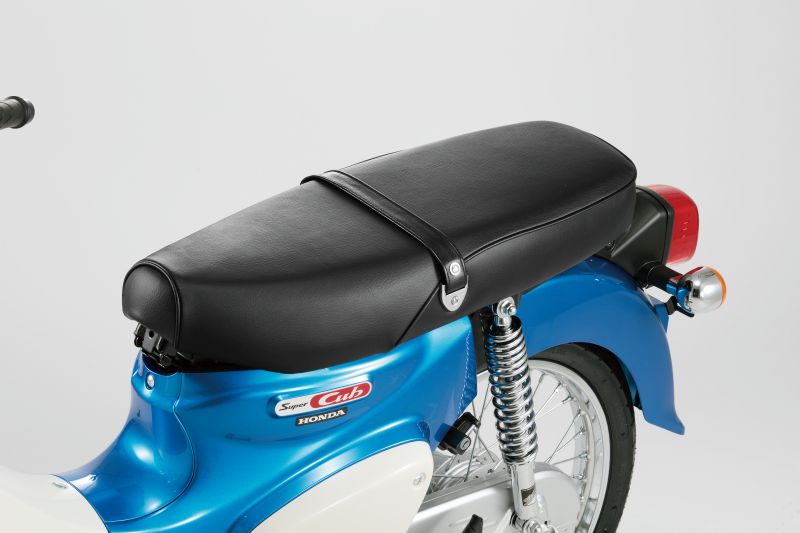 【送料無料お得】おっと！スーパーカブ110（タイ製）ダブルシート 51cc-125cc