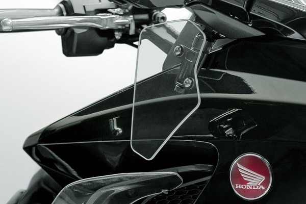 アッパーディフレクター (25ym Gold Wing Tour)