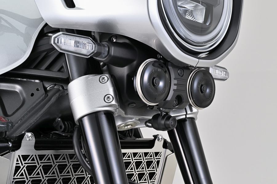 デイトナ　ドライブレコーダー MiVue M820WD (CB1000F)