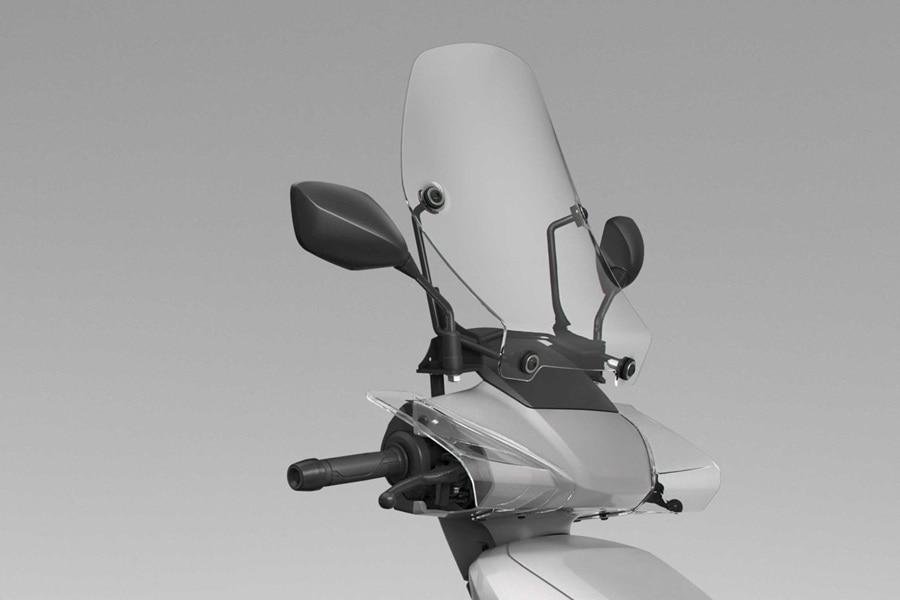 ウインドシールド (CUV e:)